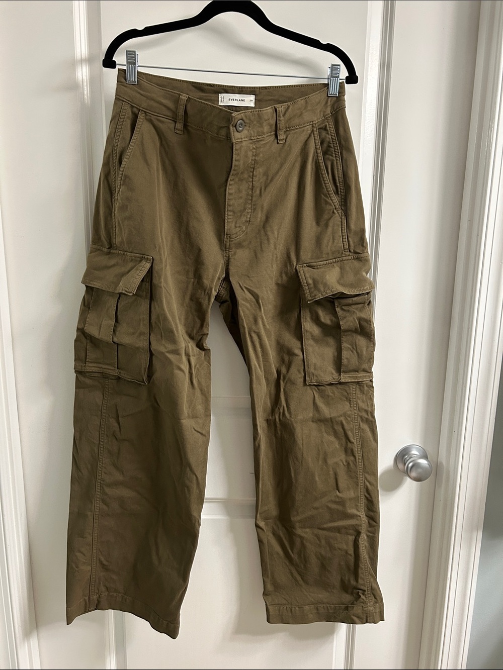 everlane - '90s baggy cargo pant